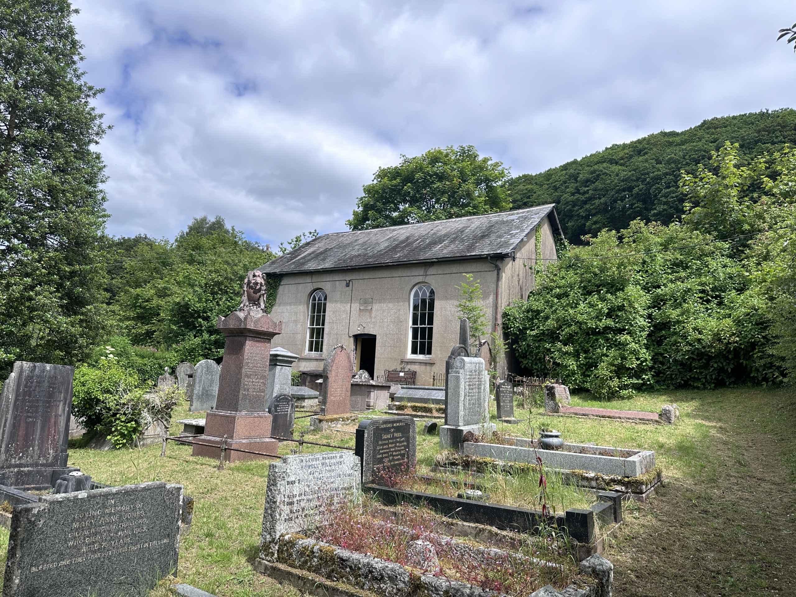 External of Soar Baptist Chapel in Llanfihangel