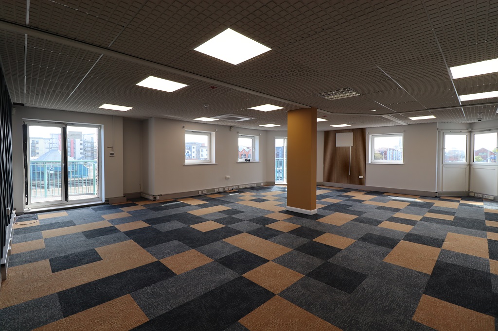 internal view of main office floor (2)